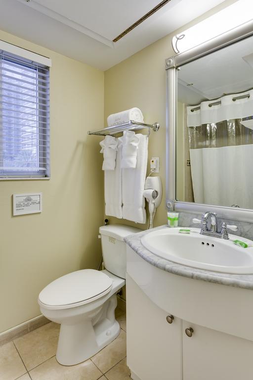 Sun Harbour Boutique Hotel Bal Harbour Exterior photo